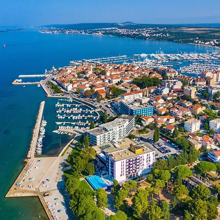 Apartament With Wifi Biograd Na Moru, Biograd - 24778 *